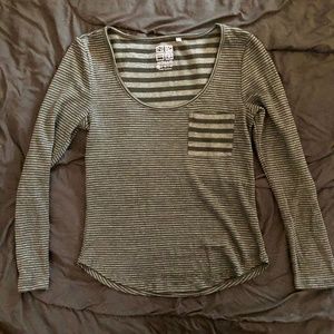Nollie (Pacsun) Black grey striped sweater